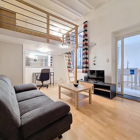 Moderne Et Lumineux Proche De La Gare Et Airport Apartment Charleroi