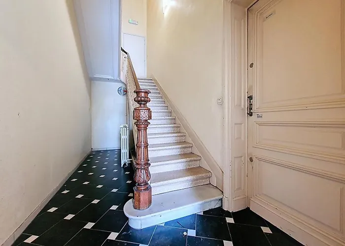 Moderne Et Lumineux Proche De La Gare Et Airport Апартаменты *